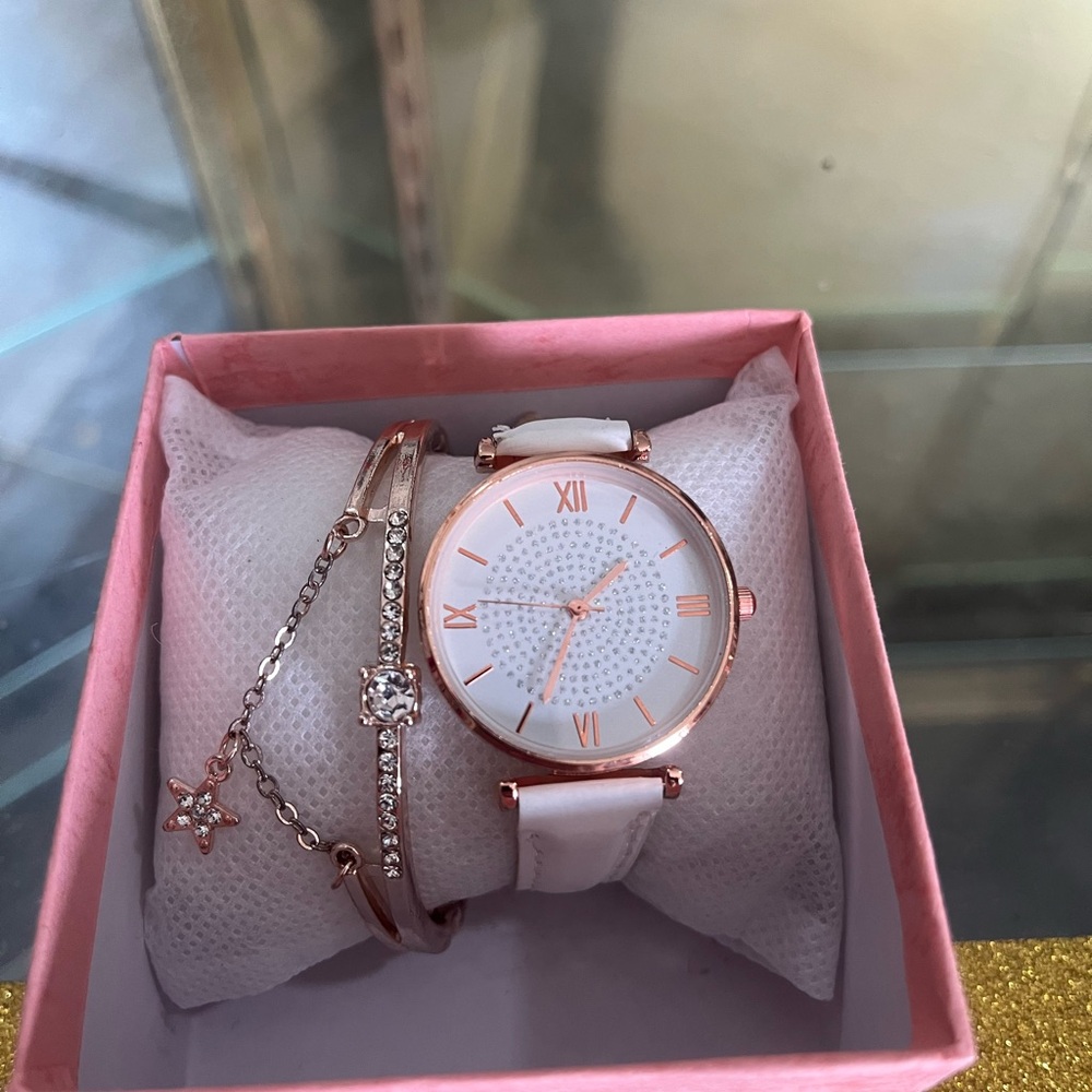 Elegant wristwatches